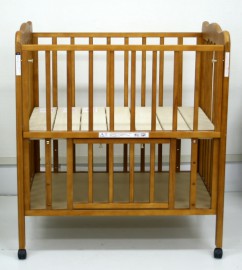 シャルム　ミニ　大和屋製ベビーベッド