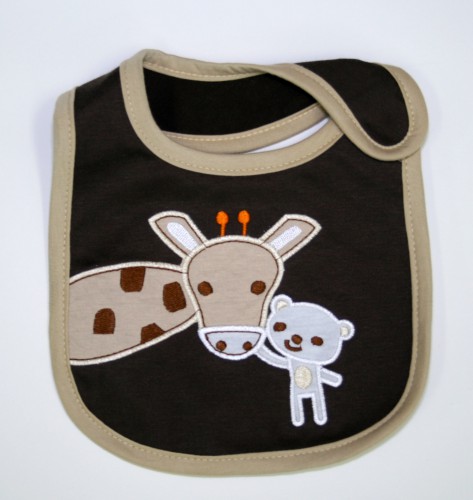 キリンとくまのこげ茶のスタイ