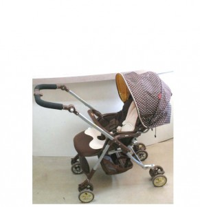 ショコラクワトロ　ポルカドットカスタード