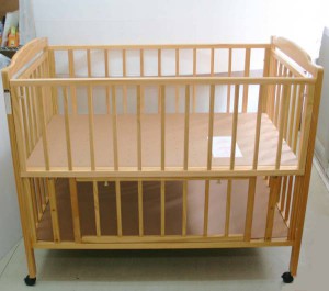 ハイタイプベビーベッド リーフ