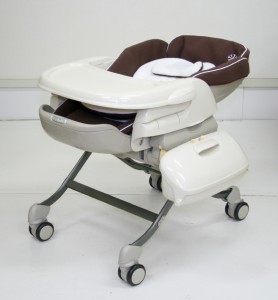 ハイローチェア ロアンジュ オートスウィングLY　チョコレート