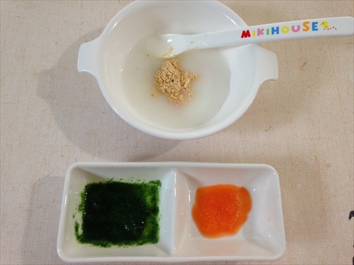 はらぺこのんちゃんのモグモグ離乳食