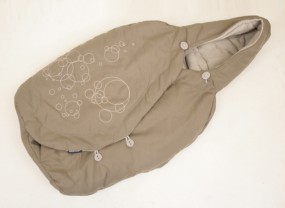 マキシコシ ぺブル用フットマフ ブラウン