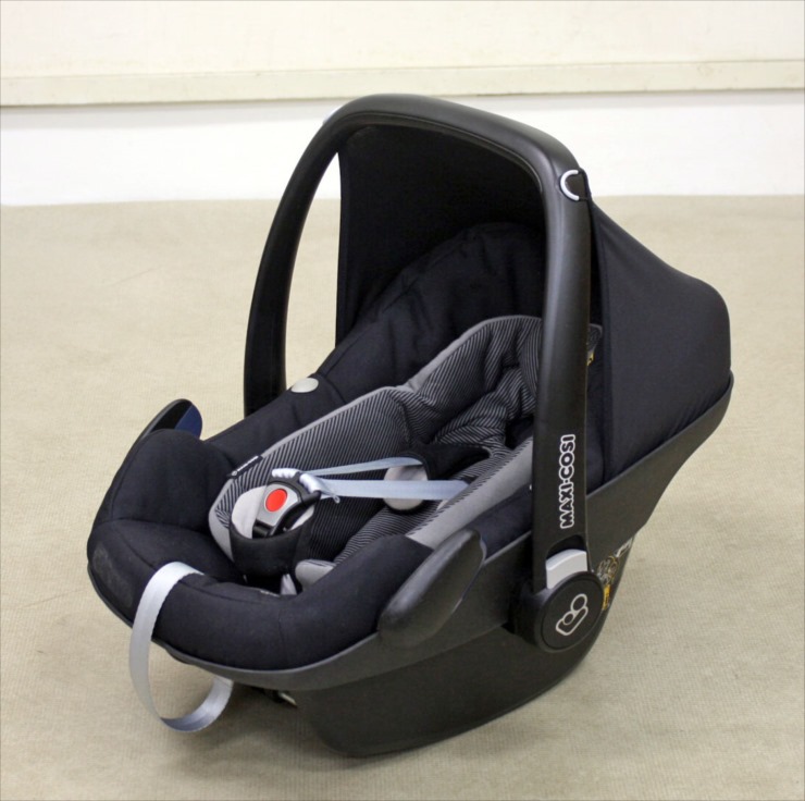 マキシコシ チャイルドシート ペブルプラス サンド アダプタ付き ISOFIX-