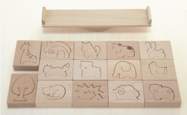 商品No.218　森のシーソー