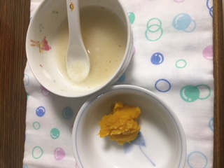 こうちゃん、ごはんの時間だよー♪