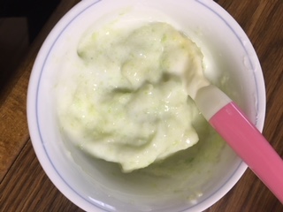 こうちゃん、ごはんの時間だよー♪