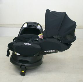 フラディア グロウ ISOFIX スタンダード ピュアブラック