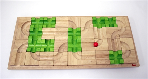 商品No.329　立体迷路遊び　マザベル