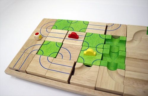 商品No.329　立体迷路遊び　マザベル