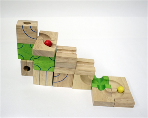 商品No.329　立体迷路遊び　マザベル