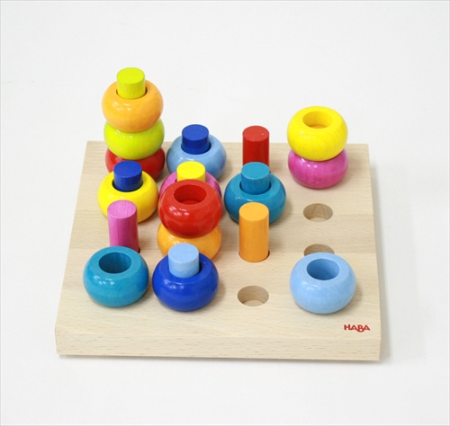 商品No.212　にじいろリング　ペグ遊び