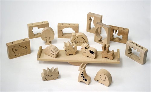 商品No.218　森のシーソー