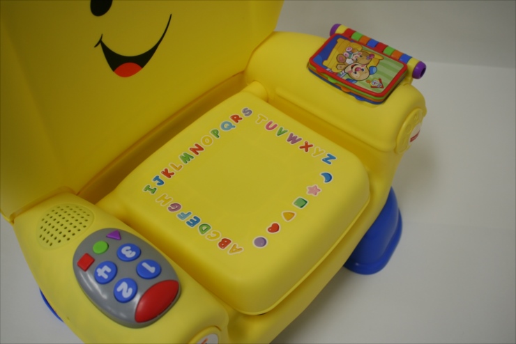 商品No.123　スマートステージ・バイリンガル・チェア