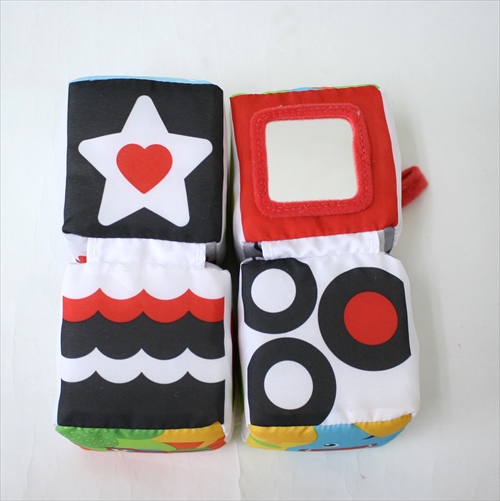 商品No.501 布おもちゃシリーズ ひっくり返そう やわらかブロック