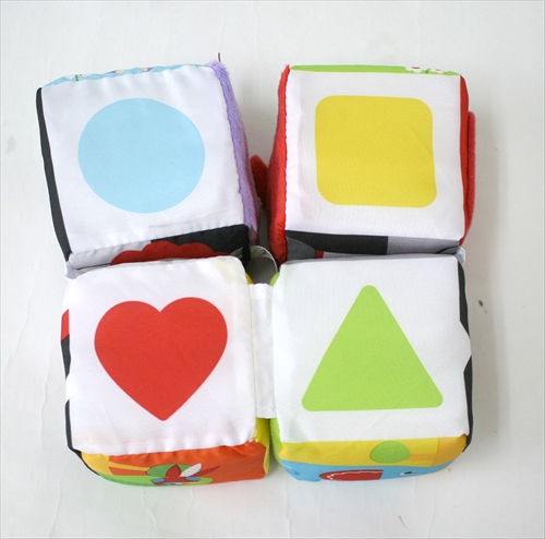 商品No.501 布おもちゃシリーズ ひっくり返そう やわらかブロック