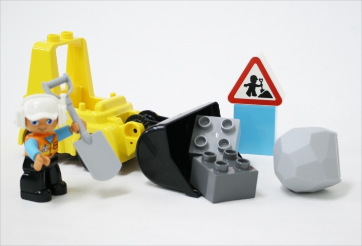 商品No.251 レゴ デュプロ 10930 ブルドーザー