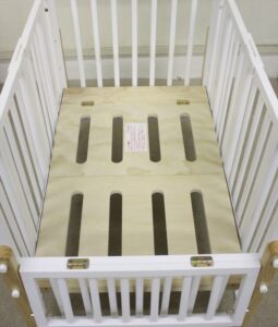 パタンⅡ 折りたたみミニベビーベッド ホワイト