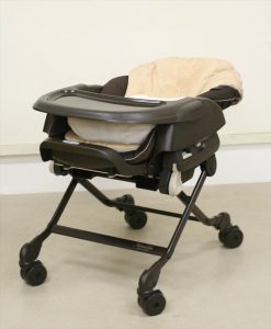 ネムリラ AUTO SWING BEDi キャラメルベージュ