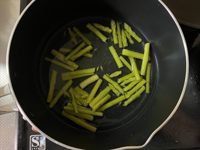 【離乳食中期】フードプロセッサーで!アスパラのペースト~Miyu_chan mom’s kitchen 24