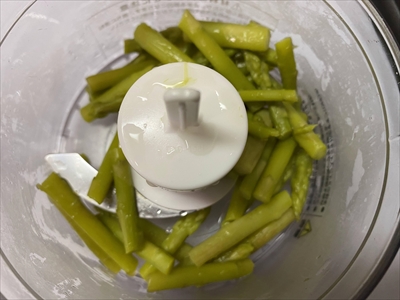 【離乳食中期】フードプロセッサーで!アスパラのペースト~Miyu_chan mom’s kitchen 24