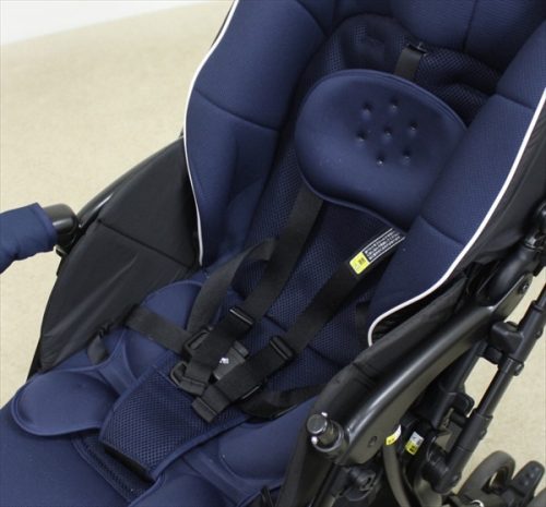 ラクーナ クッション AD ネイビー