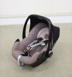 マキシコシ ペブル ウォルナットブラウン