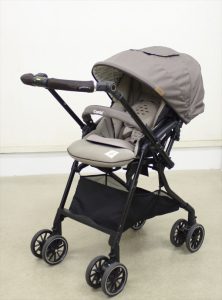 スゴカル α 4キャス compact エッグショック HT ストライプベージュ スゴカルα 4キャス compact エッグショック HT ストライプ