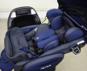 フラディア グロウ ISOFIX 360°セーフティー プレミアム AB ネイビーミッドナイト