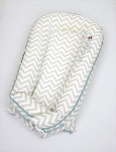 ドッカトット デラックス DockATot Deluxe+ Silver Lining