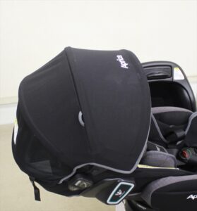 フラディア グロウ ISOFIX 360°セーフティー AB ブラックロードスター