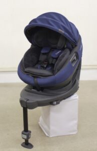 THE S ISOFIX エッグショック ZB-690 ネイビー