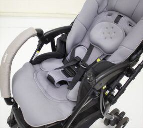 ラクーナ クッション AE Be LIMITED グレー