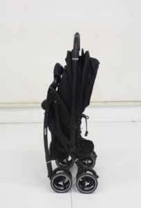 ラクーナ クッション フリー AC ブラック