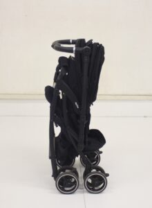 ラクーナ クッション フリー プラス AC ディープブラック